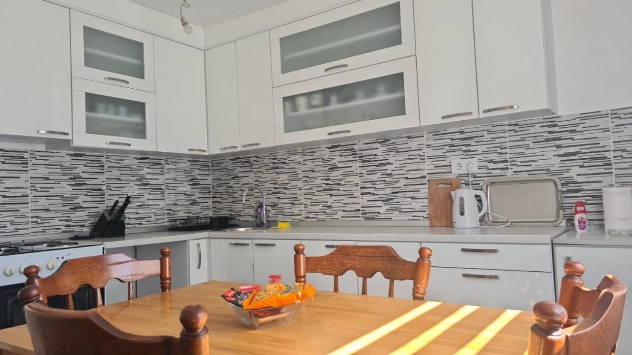 Apartman Kujovic Σαράγεβο Εξωτερικό φωτογραφία